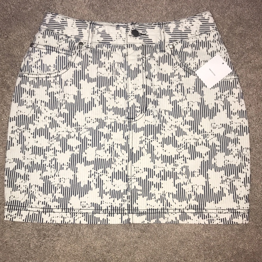 skirt